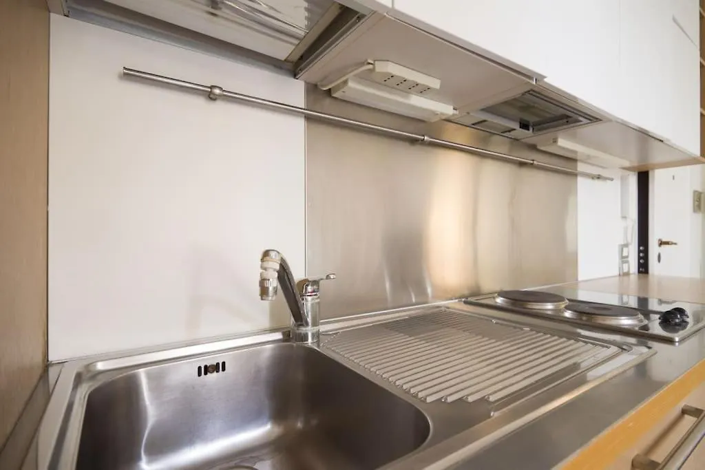 Cadorna Modern Apartment In The City Centre Milaan