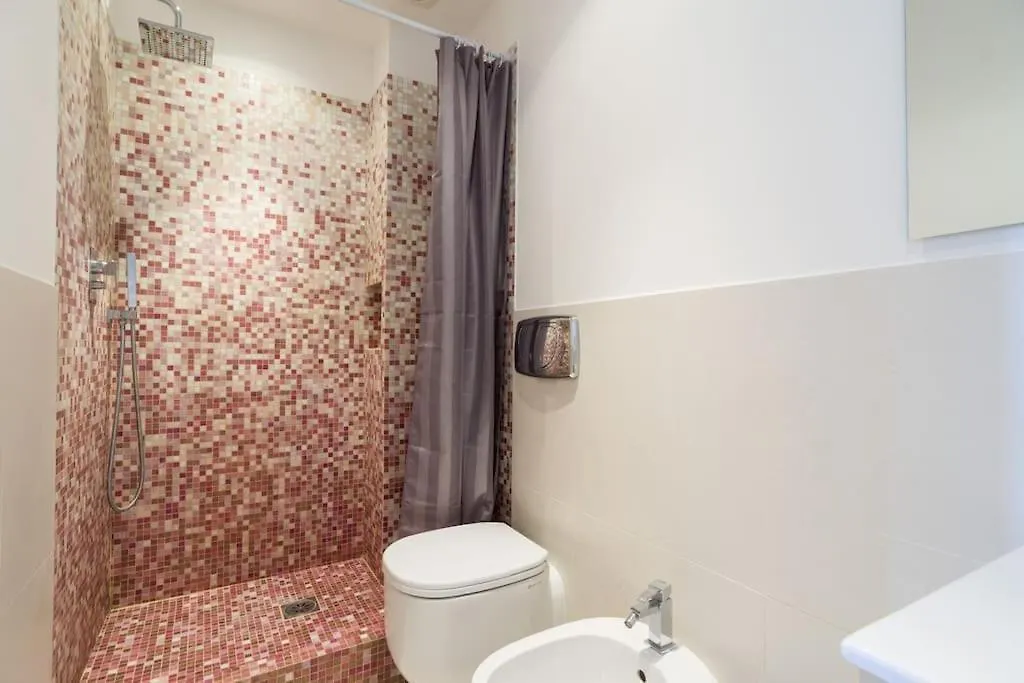 Cadorna Modern Apartment In The City Centre Milaan