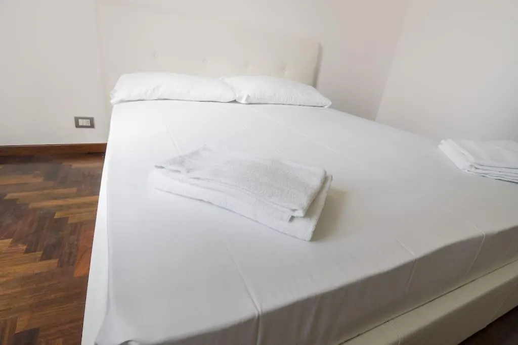 Cadorna Modern Apartment In The City Centre Milan 0*,  Italy