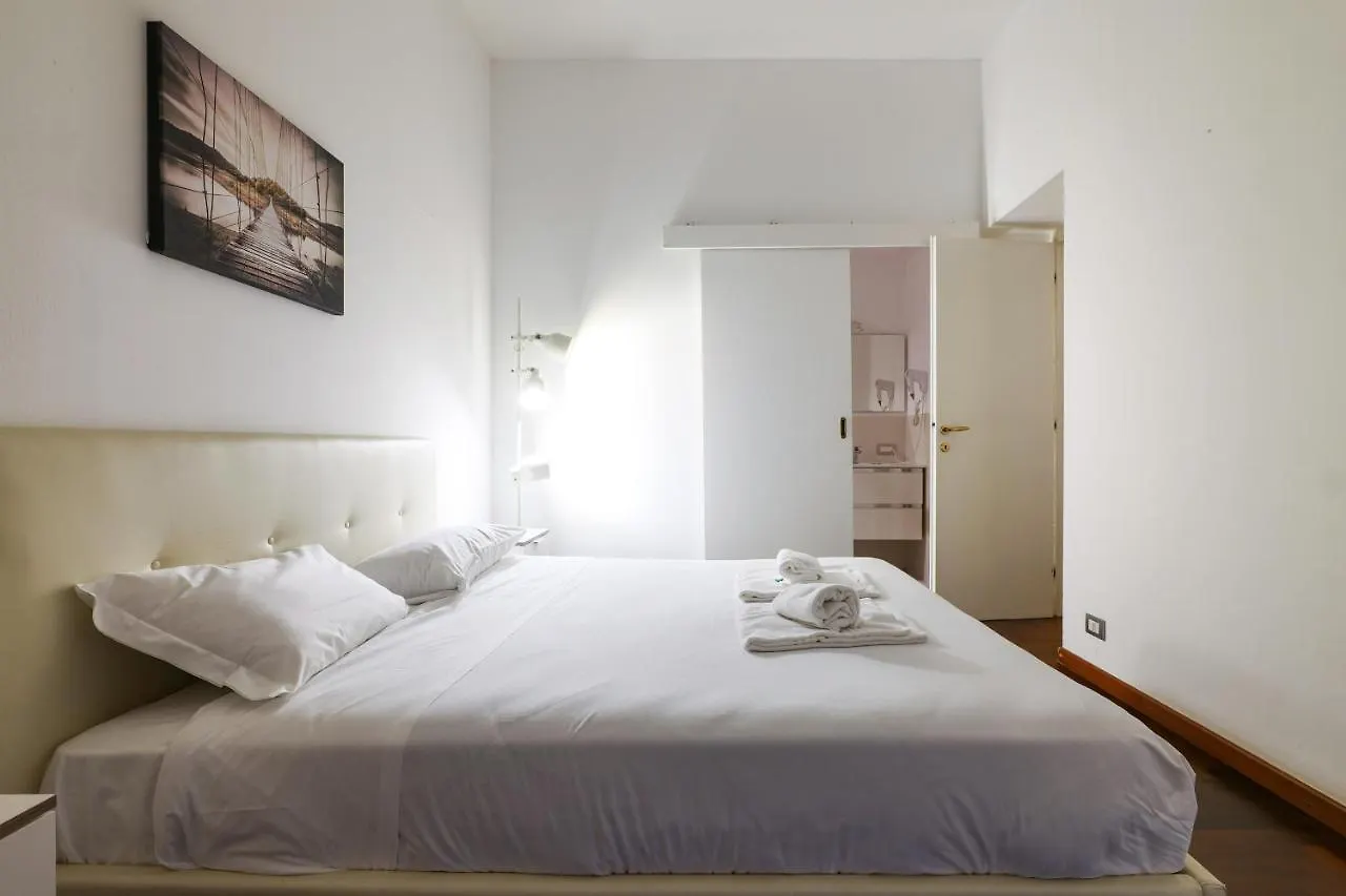 Cadorna Modern Apartment In The City Centre Milan